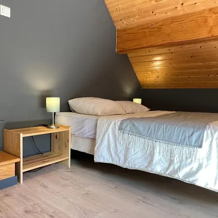 Appartement Sur Les Hauteurs De Cauterets, 2 5 Pers