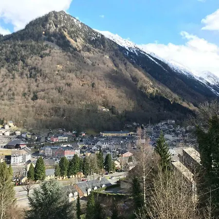 Sur Les Hauteurs De Cauterets, 2 5 Pers Appartement